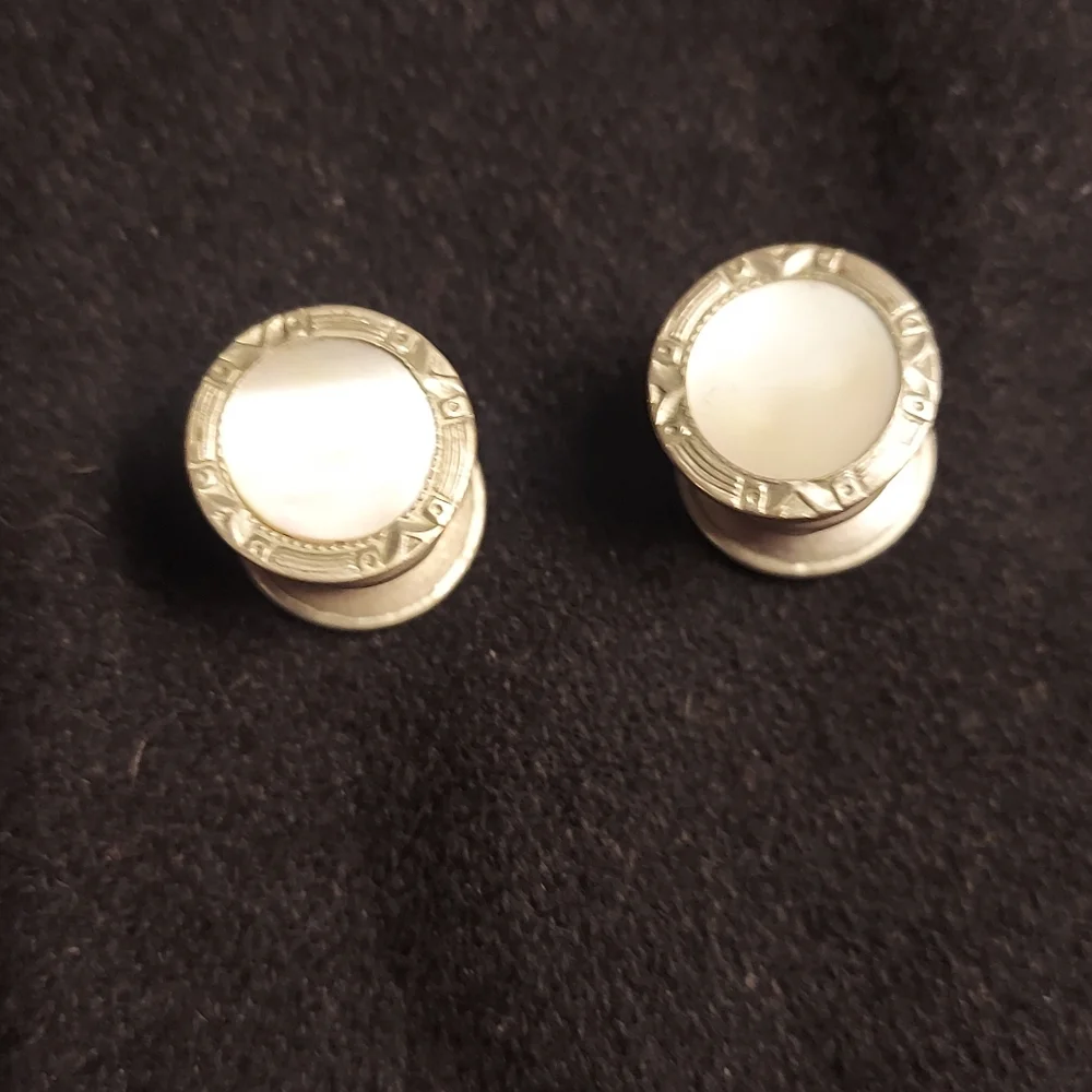 🩶 Antique Baer & Wild Kum-A-Part Cuff Links
